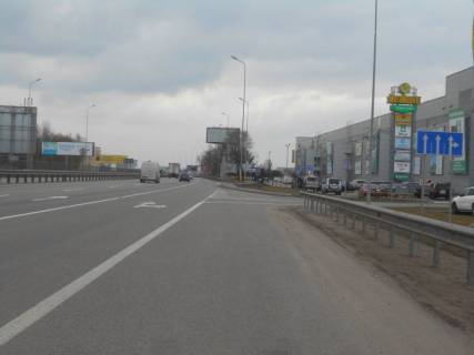 Billboard B in Khodosivka, 6х3  Dniprovs'ke sose, trasa N-01 "Kiiv-Znam'anka", km 23+850 livo, cerez 200m pisla povorotu na s. Hodosivku ta AZS UPG, navproti TC "MegaMarket" Photo 1