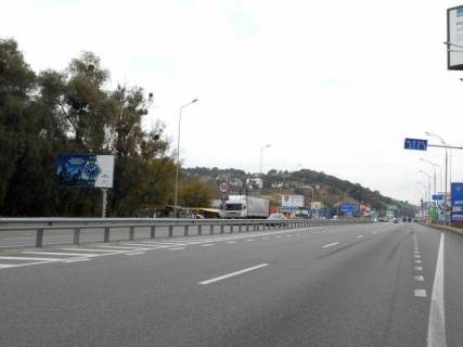 Billboard B in Lisniki (Kiev region) Dniprovs'ke sose, trasa N-01 "Kiiv-Znam'anka", km 21+080 pravo, za 180m do povorotu na s. Lisniki Photo 1