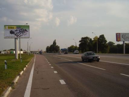 Billboard B in Kiev roads, 6х3  trasa M-05 Kiiv-Odesa, km 79+085 livo, cerez 250m pisla KPP DAI Bila Cerkva, za 260m do AZS BRSM ta AMIC Energy Photo 1