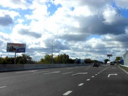 Billboard B in Glevakha, 6х3  smt. Glevaha, trasa M-05 Kiiv-Odesa, km 26+030 livo, bila rozv'azki na m. Vasil'kiv, cerez 55m pisla avtobusnoi zupinki Photo 1