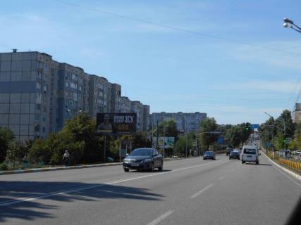 Billboard B in Obukhiv, 6х3  m. Obuhiv, st. Kiivs'ka, 164, na svitlofori Photo 1