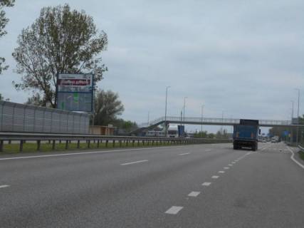 Billboard B in Glevakha, 6х3  смт. Глеваха, траса М-05 Київ-Одеса, км 27+250 право, виїзд з вул. Київська на Одеську трасу, автобусна зупинка, через 310м після АЗС Укрнафта, за 760м до розв'язки на м. Васильків, низ Photo 1