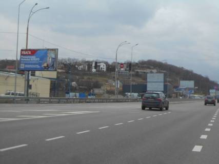 Billboard B in Lisniki (Kiev region) Dniprovs'ke sose, trasa N-01 "Kiiv-Znam'anka", km 20+750 pravo, povorot na s. Lisniki, magazin ATB, rinok, verh Photo 1