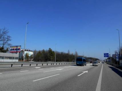 Billboard A in With. Mila s. Mila, trasa M-06 Kiiv-Cop (Zitomir), km 25+700 pravo, bila zupinki, 400m do magazinu "Fora" Photo 1