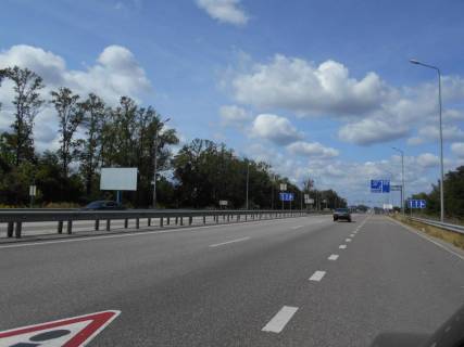 Billboard B in Berezivka (Kiev region), 6х3  s. Berezivka, trasa M-06 "Kiiv-Cop" (Zitomir), km 40+300 livo, pered avtobusnou zupinkou "Severinivka" Photo 1