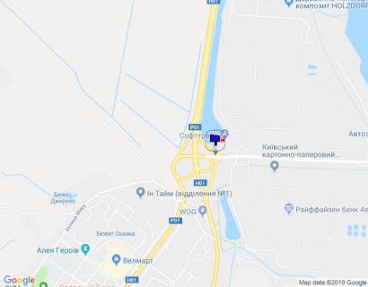 Billboard A in Obukhiv pocatok st. Promislova, mist cerez trasu N-01 Kiiv-Znam'anka, na rozi dorig na st. Kiivs'ka ta povorotu na Kiiv scheme