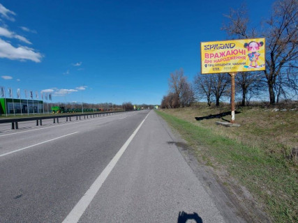Billboard A in Kalynivka, 6х3  смт. Калинівка, траса М-05 Київ-Одеса, км 31+600 ліво, навпроти Юпітер 24 (представництво John Deere, с-г. техніка), за 650м до розвороту на Калинівку, за 1км до АЗС АМІК Photo 1