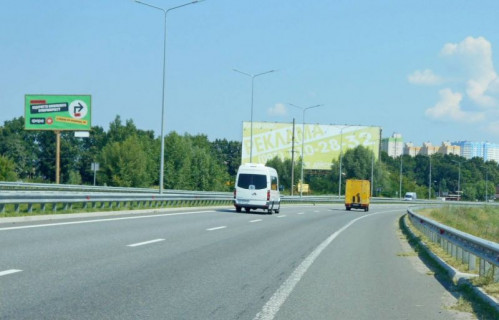 Billboard B in Brovary, 6х3  м. Бровари, траса М-01 "Київ-Чернігів-Нові Яриловичі", км 26+850 ліво, об'їзд м. Бровари, через 850м після розв'язки з трасою Р-03 (Північно-Східний об'їзд м. Київ), за 400м до АЗС Motto, за 900м до перехрестя з вул. Сергія Москаленка та автошляхом Photo 1