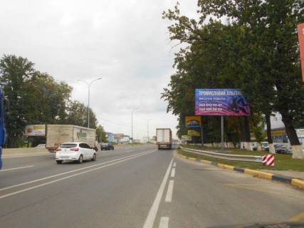 Billboard A in Chabani, 6х3  s. Cabani, trasa M-05 Kiiv-Odesa, km 14+975 livo, zupinka "Cabani-Gatne", navproti MegaMarketu Gatne, cerez 115m pisla povorotu na Gatne, Krukivsinu, Visneve Photo 1
