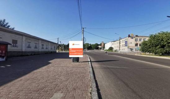 Citylight B in Vasylkiv, 1,2х1,8  m. Vasil'kiv, st. Soborna, 91, perehresta z st. Unih Komunariv, za 100m do perehresta z st. Sevcenka ta st. Pokrovs'ka, cerez 180m pisla povorotu na st. Volodimirs'ka ta magazinu "Sil'po" Photo 1