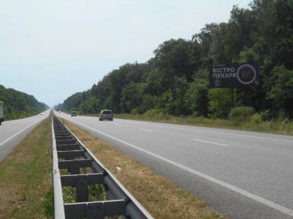 Billboard A in Berezan, 6х3  m. Berezan', harkivs'ka trasa, trasa M-03 "Kiiv-Harkiv", km 77+400 pravo, KPP DAI Berezan' Photo 1