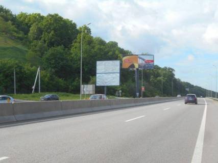 Billboard B in Lisniki (Ternopil region), 6х3  Dniprovs'ke sose, trasa N-01 "Kiiv-Znam'anka", km 20+350 pravo, cerez 200m pisla povorotu na s. Lisniki, niz Photo 1