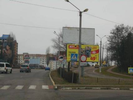 Billboard A in Obukhiv, 6х3  m. Obuhiv, st. Kiivs'ka, 123 - st. Miru, navproti ATB, v'izd v m. Obuhiv z m. Kieva, Ukrainki, verh Photo 1