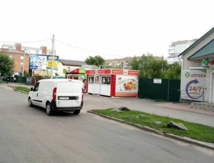 Billboard A in Uman m. Uman', st. Sevcenka, 37, bila avtobusnoi zupinki, cerez 130m pisla magazinu ATB ta rozv'azki z st. Kiivs'ka, st. Tisika ta st. Sevcenka (klumba), za 50m do povorotu na st. Kramarenka Photo 1