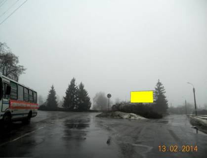 Billboard A in Uman m. Uman', plosa Peremogi, rozv'azka z st. Komarova, st. Internacional'na ta st. Kiivs'ka, avtobusna zupinka, cerez 95m pisla povorotu na st. Uria Glibka Photo 1