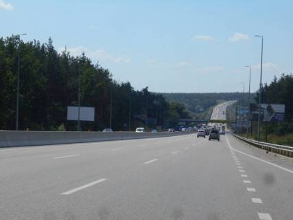 Billboard B in Vita-Poshtova, 6х3  s. Vita-Postova, trasa M-05 Kiiv-Odesa, km 18+510 livo, za 310m do avtobusnoi zupinki ta povorotu na s. Vita-Postova ta s. Kruglik, cerez 750m pisla AZS WOG Photo 1