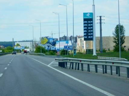 Billboard A in Kiev roads, 6х3  Dniprovs'ke sose, trasa N-01 "Kiiv-Znam'anka", km 24+800 livo, za 800m do TC "MegaMarket", za 550m do TC "Araks", cerez 300m pisla rozv'azki na s. Krenici Photo 1