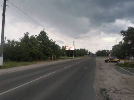 Billboard B in Vasylkiv, 6х3  m. Vasil'kiv, st. Dekabristiv, 117, bila magazinu plitki, navproti avtomijki, za 170m do povorotu na st. Mikoli Burki, cerez 40m pisla povorotu na st. Aviatoriv Photo 1