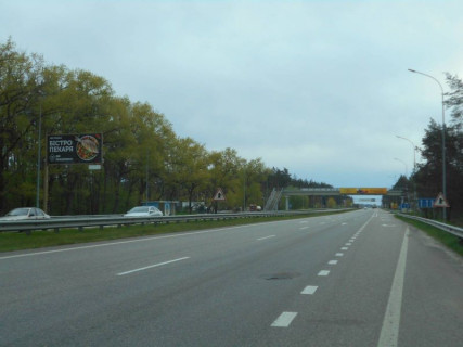 Billboard B in Ivankiv, 6х3  с. Іванків, харківська траса, траса М-03 "Київ-Харків", км 48+500 ліво, біля автобусної зупинки, через 450м після АЗС Sun Oil, за 150м до АЗС GLUSCO та повороту на вул. Любарецька Photo 1
