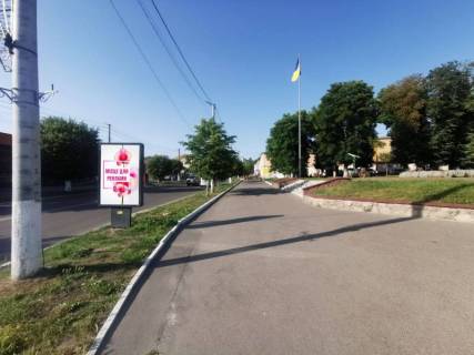 Citylight A in Vasylkiv, 1,2х1,8  m. Vasil'kiv, st. Soborna, 64/1, bila povorotu na st. Volodimirs'ka, navproti magazinu "Sil'po", za 190m do perehresta z st. Unih Komunariv, za 270m do perehresta z st. Sevcenka ta st. Pokrovs'ka Photo 1