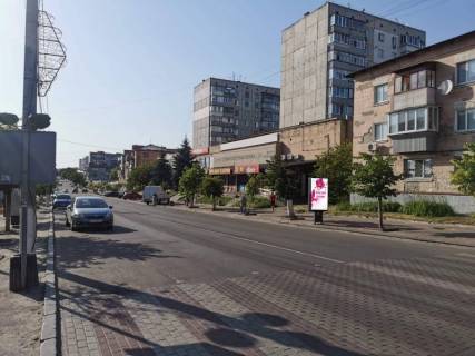 Citylight A in Vasylkiv, 1,2х1,8  m. Vasil'kiv, st. Grusevs'kogo, 2, za 100m do viddilenna PUMB ta avtobusnoi zupinki, za 150m do Vasil'kivs'kogo Mis'krajonnogo centru zajnatosti, za 200m do magazinu "Sil'po" ta "COMFY", za 300m do povorotu na st. Gogola, za 350m do povorotu na Photo 1