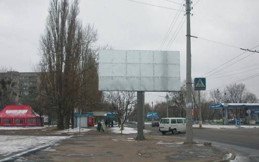 Billboard B in Cherkasy, 3в*6ш  st. Odes'kaa, 20  (mag. Fajnomarket)  Photo 1