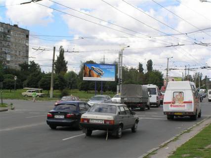 Billboard B in Kropyvnytskyi (Kirovograd), 3х6  pr-t Universitets'kij/ st.Geroiv-ratuval'nikiv Photo 1