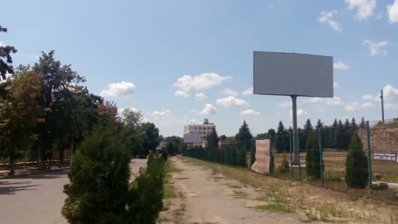 Billboard A in Kropyvnytskyi (Kirovograd), 3х6  st. El'vorti (Ordzonikidze) verhnij Photo 1