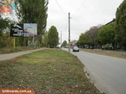 Billboard B in Zaporizhzhya, 3х6  8 Marta (pr-t Motorostroitelej)- st. Ural'skaa Photo 1