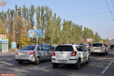 Billboard  in Sinelnikov Harkiv - Simferopol', perehresta DNIPRO-SINEL'̱NIKOVE Photo 1