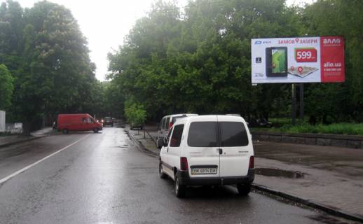 Billboard A in Rivne, 3х6  st.Cornovola/poruc z parkom T.G.Sevcenka Photo 1