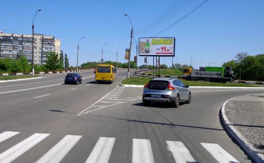 Billboard A in Brovary, 3х6  Brovari st. Geroiv Ukraini (kolisna st.Gagarina)/Aroslava Mudrogo/st.Olega Onikienka (kolisna st.Kutuzova) (A) Photo 1