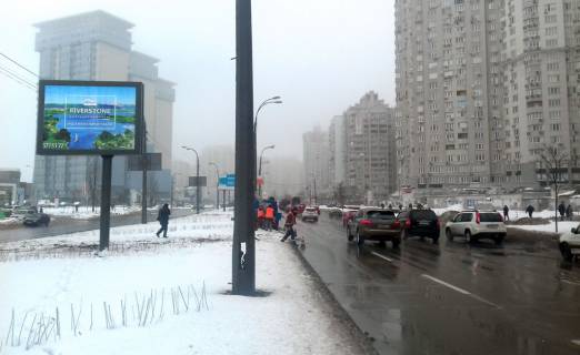 Scrolller, Scroll A in Kyiv, 2.3х3.14  Dniprovs'ka naberezna/trc Arkadia (razpodiluvac) - "Audi" centr/na most Patona (A1) SKROLER - 182116 Photo 1