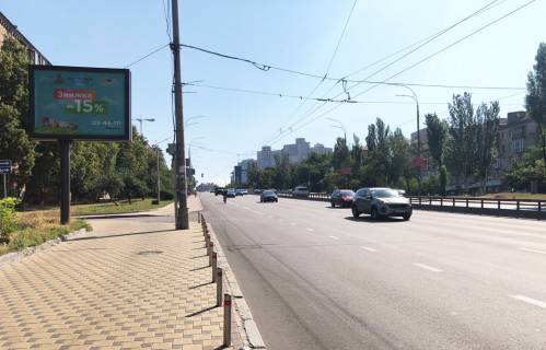 Scrolller, Scroll B in Kyiv, 2.3х3.14  pr-t Druzbi Narodiv 5/gotel' "Druzba" - na b-r L Ukrainki,Naberezne s (V) - 385136 Photo 1