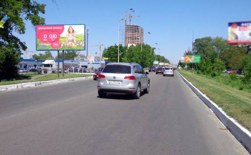 Billboard B in Brovary, 3х6  Brovari st.Kiivs'ka /150m do povorota na st.Geroiv Ukraini (kolisna st.Gagarina) (V) z Kiiva/150m do Sil'po Photo 1