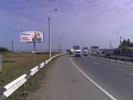 Billboard B in , 3x6  Ob"ezdnaa doroga, s.Usatovo 14+900 B (v stor. pos. Kotovskogo) Photo 1