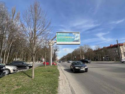 Prismatron, Prism B in Vinnytsia, 6х3  Hmel'nic'ke sose - av. Unosti - 282152 Photo 1