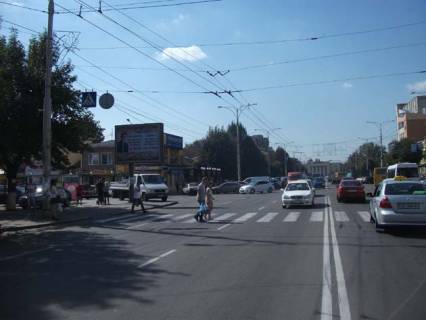 Scrolller, Scroll B in Vinnytsia, 3.14х2.32  av. Kocubins'kogo - st. Timirazeva (central'nij rinok) - 282341 Photo 1
